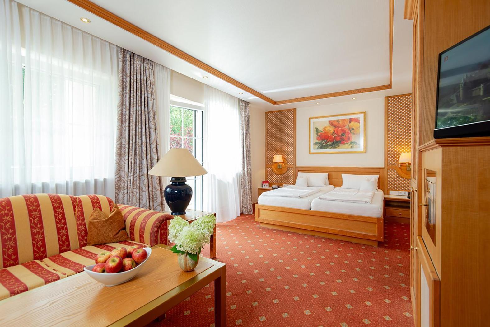 Thermenhotel Quellenhof Bad Fussing Exterior photo